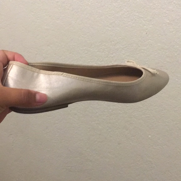 Flats - Picture 2 of 2